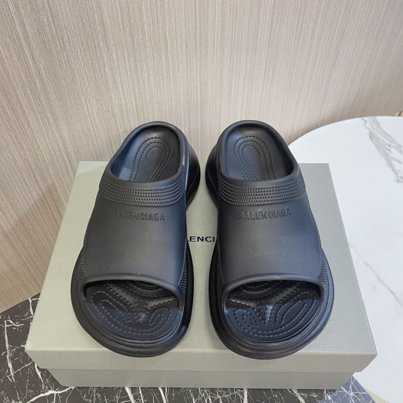 Balenciaga Slippers